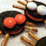 Halloween Oreo Cookie Treat Spider Snacks