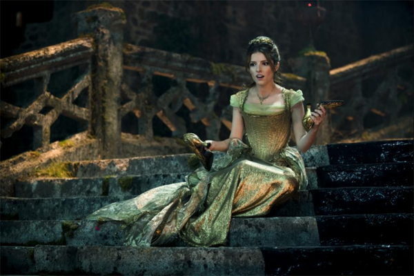 Anna Kendrick (Cinderella) and director Rob Marshall.