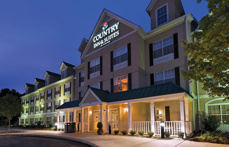 Country Inns & Suites Fall Vacation Giveaway